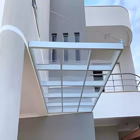 Telhado transparente de policarbonato compacto residencial
